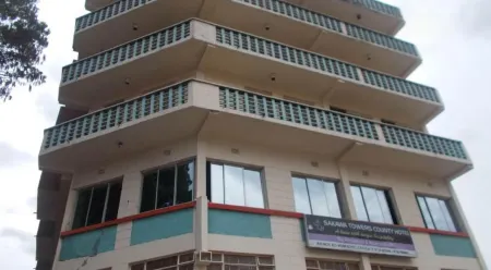 Sakawa Towers County Hotel