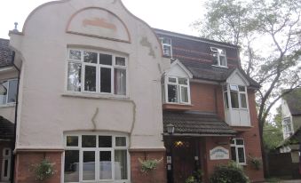 Gainsborough Lodge