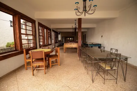 Pouso Tiradentes Отели рядом с достопримечательностью «Sao Jose Fountain»