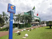 Comfort Suites Londrina Hôtels à proximité de : Racco Cosméticos Londrina Oficial