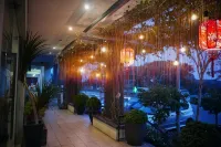 Country Inn Hotels in Kulai