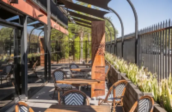 Diplomat Hotel Alice Springs Hotels in Alice Springs