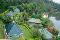 Bunyonyi Safaris Resort Отели в г. 