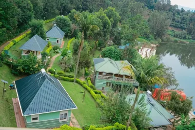 Bunyonyi Safaris Resort Hôtels à : Ndorwa