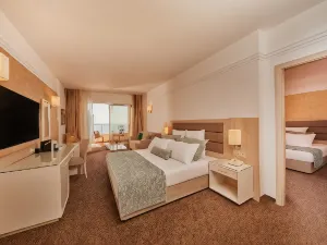 Dreams Sunny Beach Resort and Spa - Premium All Inclusive