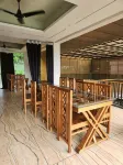 ฟอลส์ รีเจนซี - พร้อมอาหารเช้า