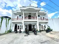 Yani Guesthouse Hotels in Padang Panjang