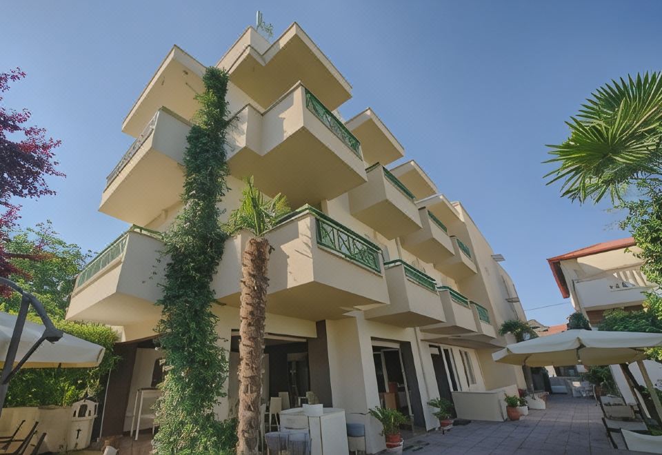 hotel overview picture