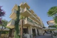 Platamon Centrale Hotels in Stomio