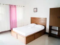 Alberto's Lodging House Hotels in Mariveles
