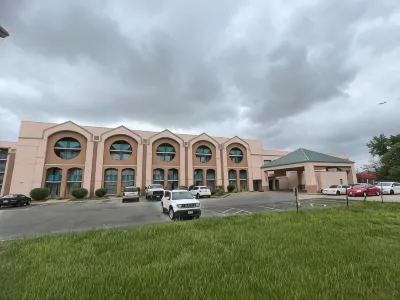 The Lodge Hotel and Banquets