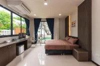 Aownoi Bay Resort Hotel a Prachuap Khiri Khan