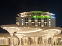 Hotel Santika Premiere Kota Harapan Indah Hotels near Bundaran Taman harapan baru