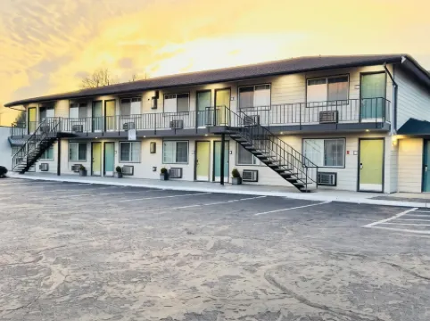 Royal Inn Eugene- Airport