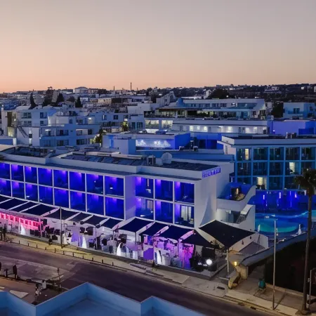 River Rock Hotel Отели рядом с достопримечательностью «Ayia Napa Harbour»