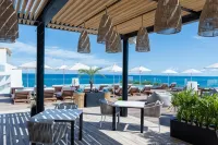 The Fives Oceanfront Puerto Morelos Hotels in Puerto Morelos