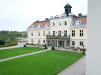 Södertuna Slott Hotels in 