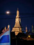 Papaya House Bangkok - Wat Arun