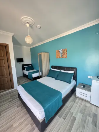 Geyikli Berfin Otel Отели рядом с достопримечательностью «Александрия Троадская»