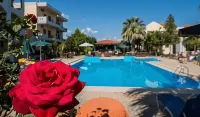 Nireas Hotel - pantai