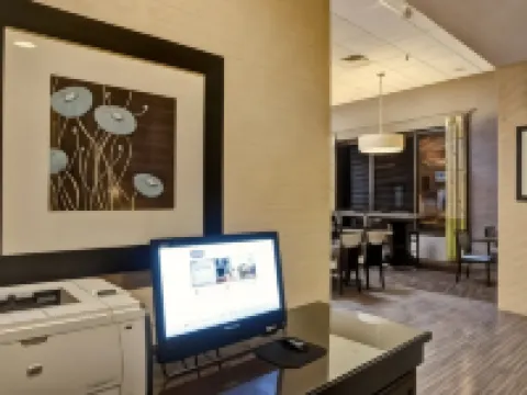 แฮมป์ตันอินน์ ฐานทัพเรือนอร์ฟอล์ก โรงแรมในนอร์ฟอล์ก