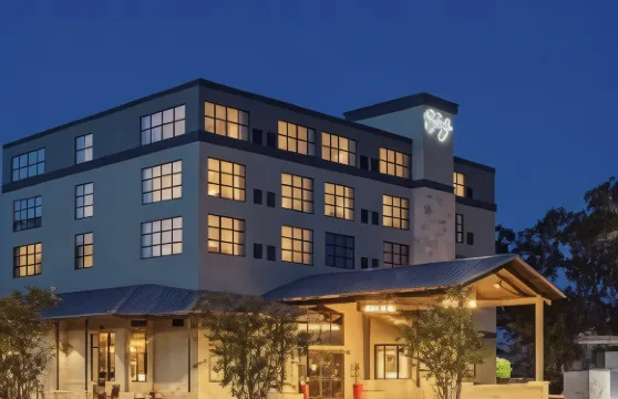 波爾貝維希爾頓逸林酒店