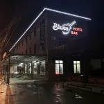 Blues Hotel - 駐車場