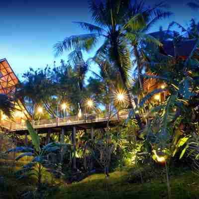 Desa Alamanis Resort Vila Hotel Exterior