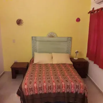 Cancun Guest House 3 Near Ado Bus Terminal and 25 Min from/to Airport by Shuttle