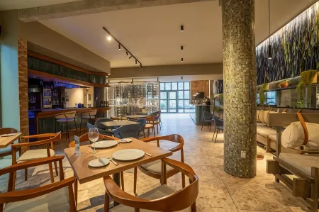 Hotel Agua del Desierto Отели рядом с достопримечательностью «Terminal 1 of El Loa Airport»