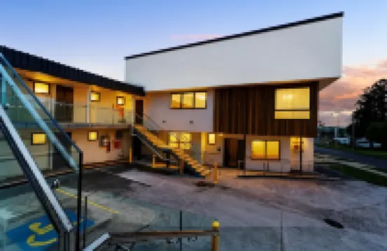ทาคาปูนา อินเตอร์เนชั่นแนล มอเตอร์ ลอดจ์ โรงแรมใกล้หาด Takapuna Beach