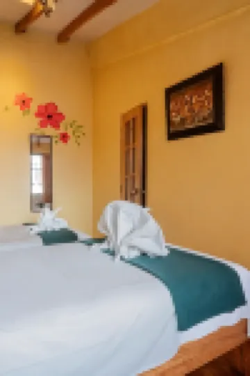 ริทวลส์ อินน์ ซานตา โมนิกา