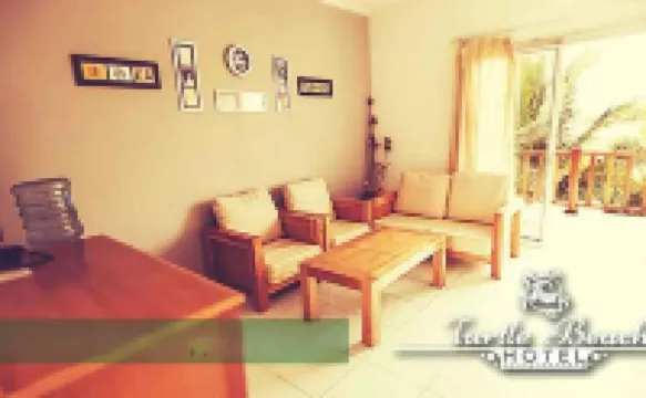 Turtle Beach Ujung Genteng Hoteles en 