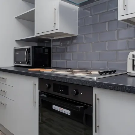 Shirley House 2 Self Catering Guest House 10 Min Walk to Southampton General Hospital