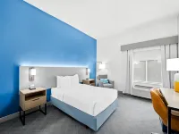 Comfort Inn East - 2-Star