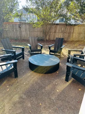 New! Walk to UM Football Stdm; 1 mi to sq; 2 Br That Sleeps 6! Luxe! Back Patio; - 4-Star