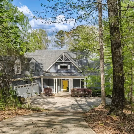 Lake Gaston Luxury Waterfront - Sleeps 20, Boathouse, Hot Tub, Fire Pit!