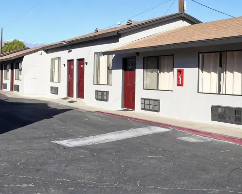 Palm Inn Motel - Montclair Hotels in Montclair