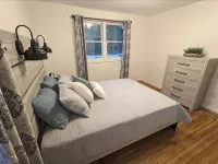 Beautiful home with 150ft sandy beach and private boat launch on Big Sebago!!!!! - 무료 와이파이