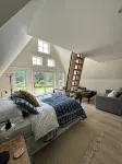 Modern guesthouse in Mad River ValleyFernstone