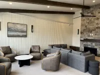 Luxury Condo by Mountain and Jordanelle Reservoir - Pool