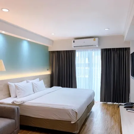Miloft Sathorn Hotel Отели рядом с достопримечательностью «Asiatique - Набережная»