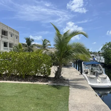 Oceanside Retreat with Canal Access, Key Largo!