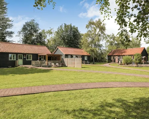 Lord Derby, Cottage with pool & hot tub, tranquil setting,20min from Southwold Hotels in Beccles