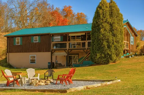 New River Gorge Pickleball Retreat, Hot Tub, Games, Family Fun Minutes To Town! - 3-Star