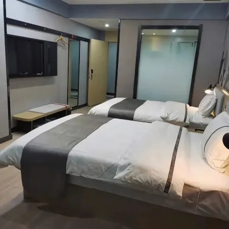 Shankee Collection Hotel (Korla Bayindong Road West Baimo)