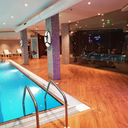 STwin Hotel