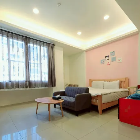 Puri Stay Q House Отели рядом с достопримечательностью «Винодельня Пули»