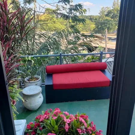 Brianna Balcony Apartment