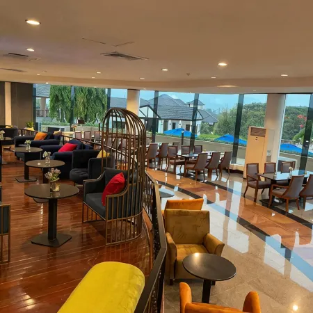 Sir James Resort